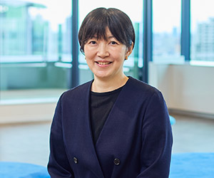 待井　久美子